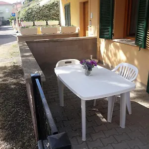 Monolocale Linda Appartamento Cecina (Livorno)