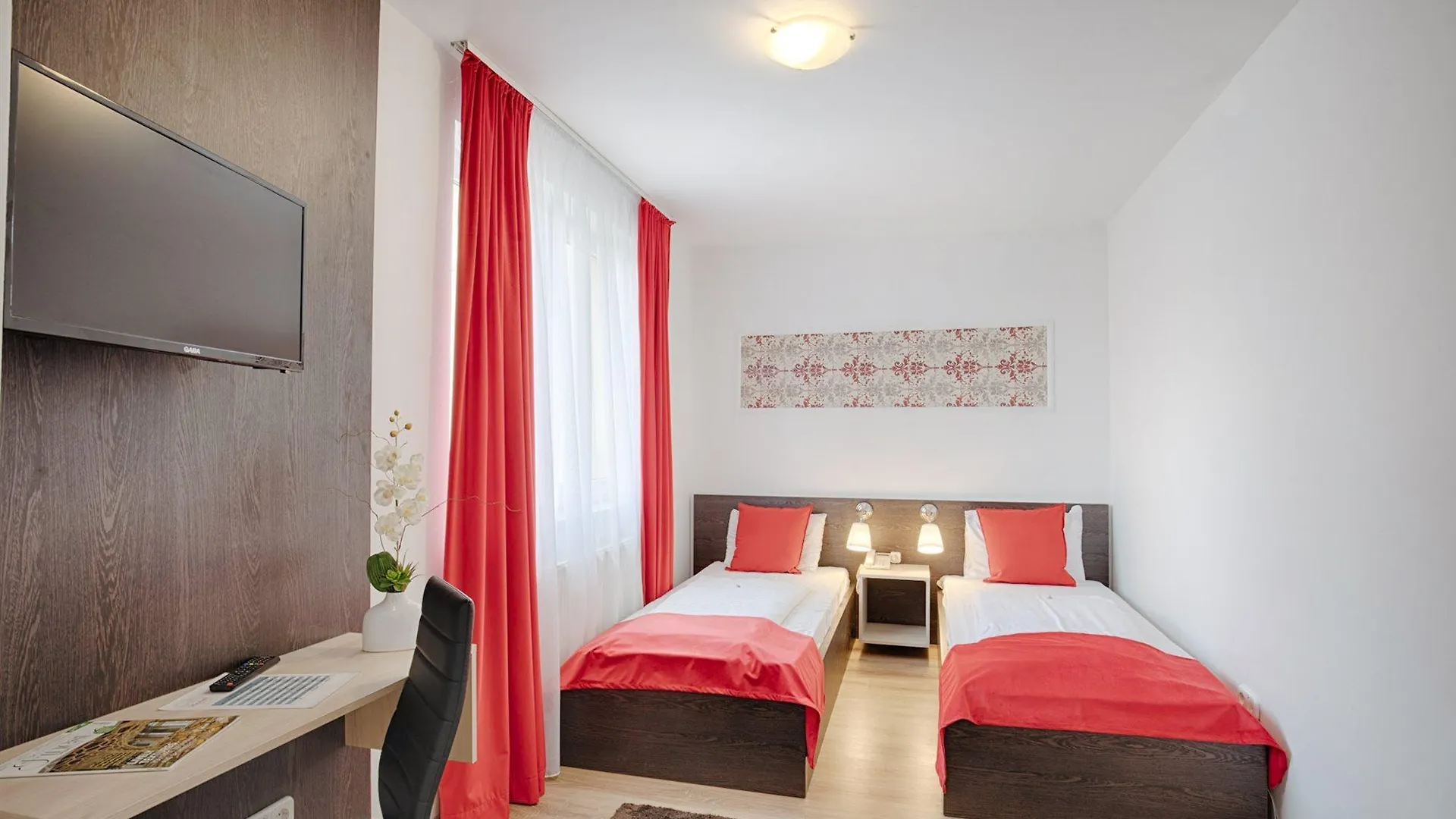 Triple M Hotel Budapest