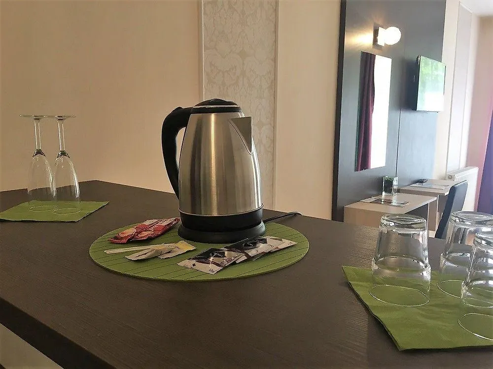 Triple M Hotel Budapest