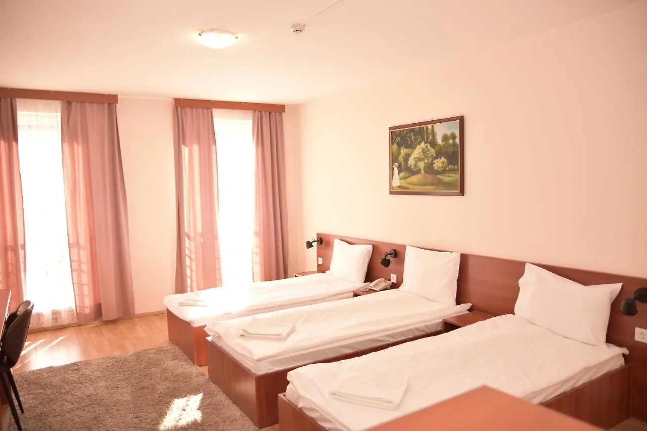 Triple M Hotel Budapest