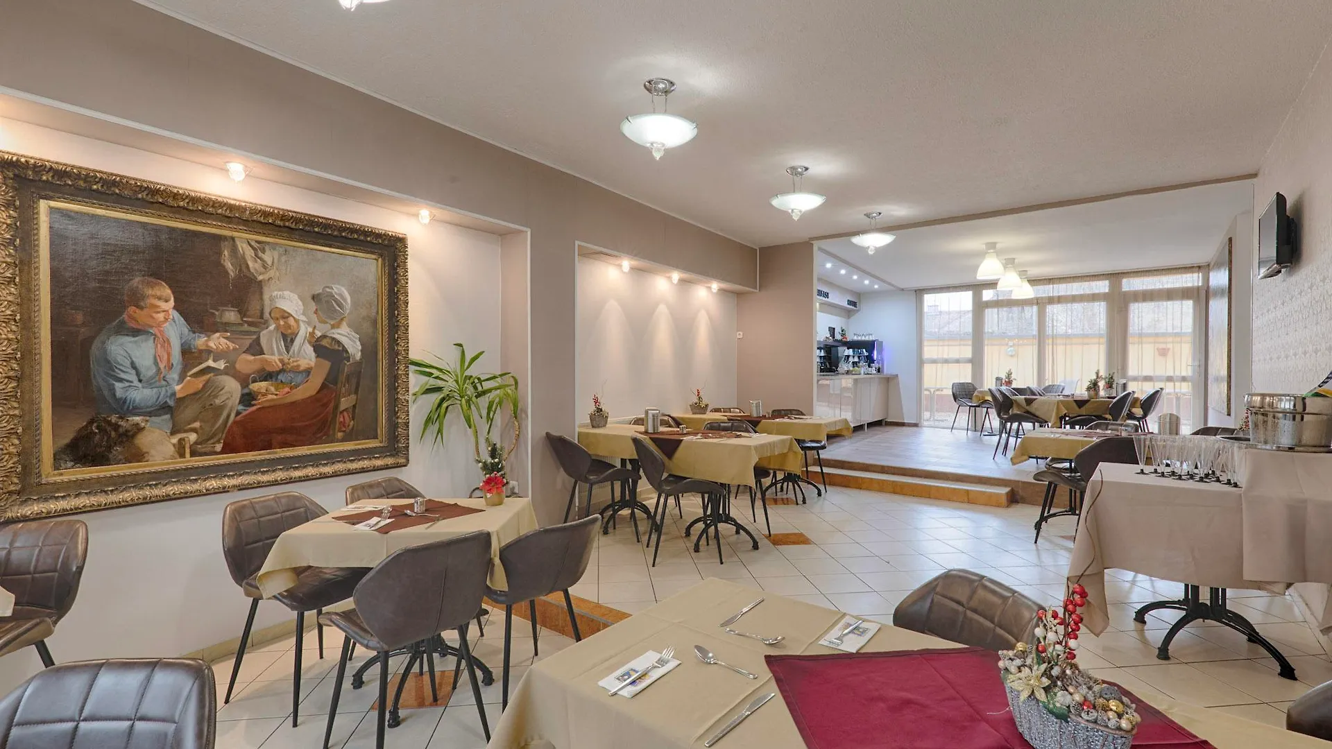 Triple M Hotel Budapest